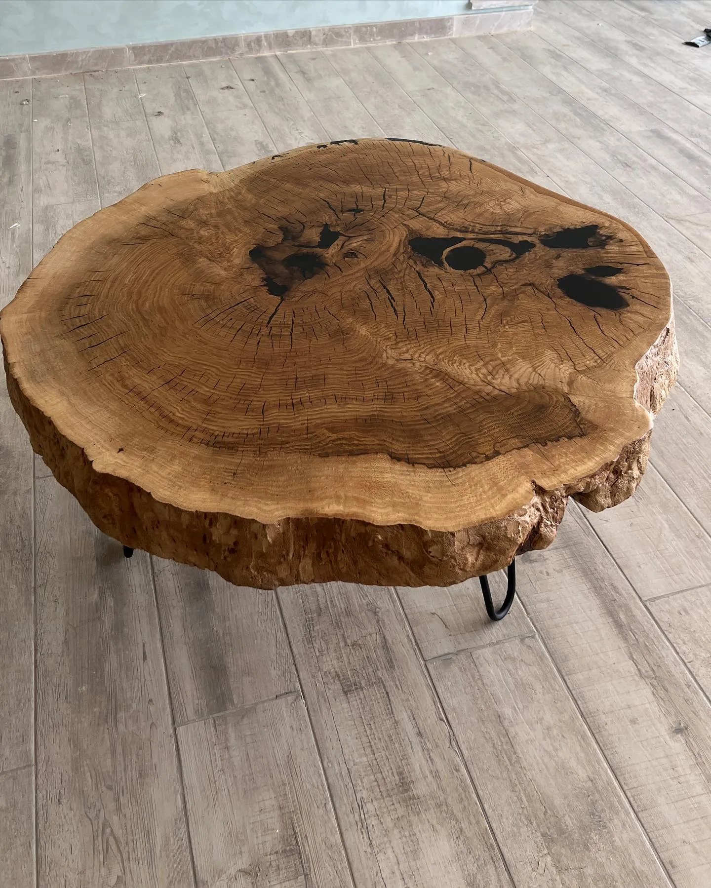 Agach Interiors · Masa və mebel