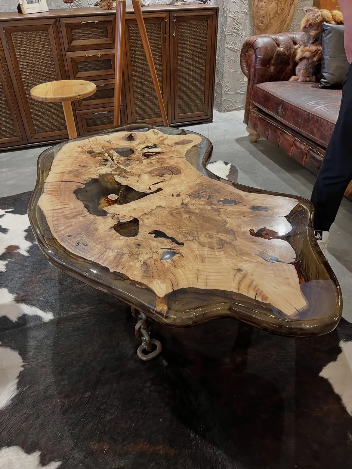 Agach Interiors · Masa və mebel